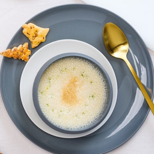 Počnite sa sezonskom juhom i ukusnim okruglicama od heljde.